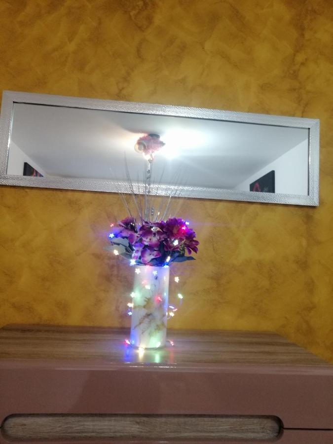 Central City Bacau Bagian luar foto